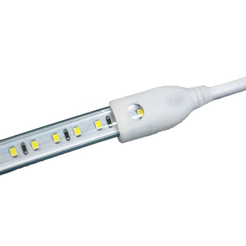 Conector con Enchufe para Manguera LED 220V - Imagen 2
