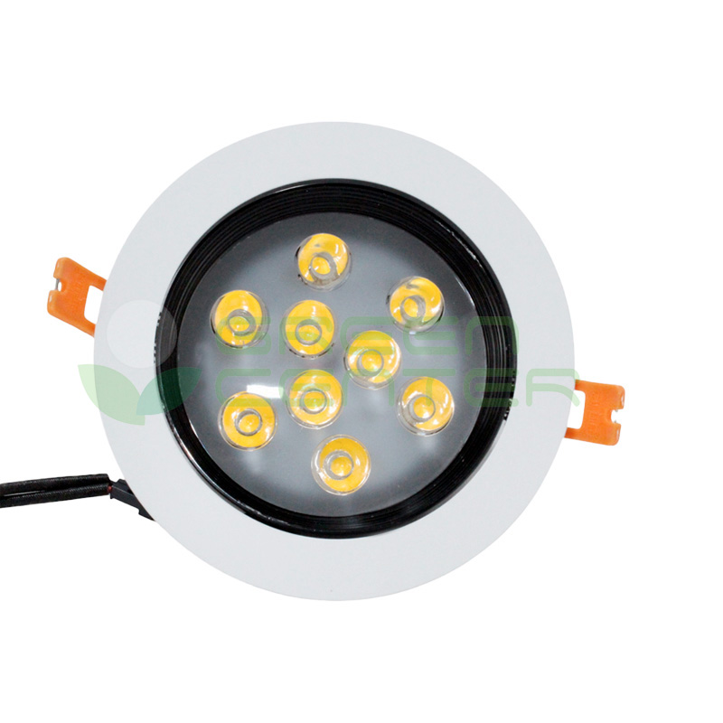 Foco Embutido LED Dirigible – 9W, Luz Cálida 3000K | Borde Aluminio FE21000930