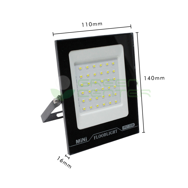 Foco Proyector LED Fuji - 30W, Luz Fría 6500K | Diseño Vertical - Imagen 2